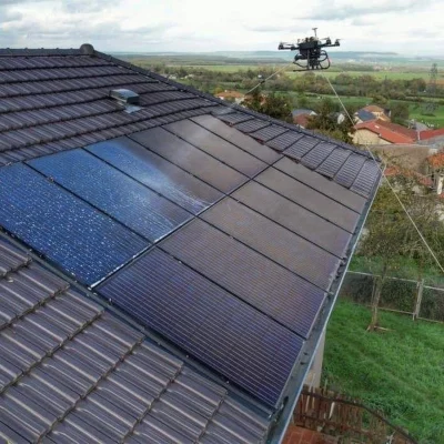 démoussage nettoyage toiture drone